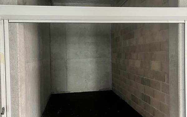 Stationnement à vendre    14 m2 Portes-lès-Valence