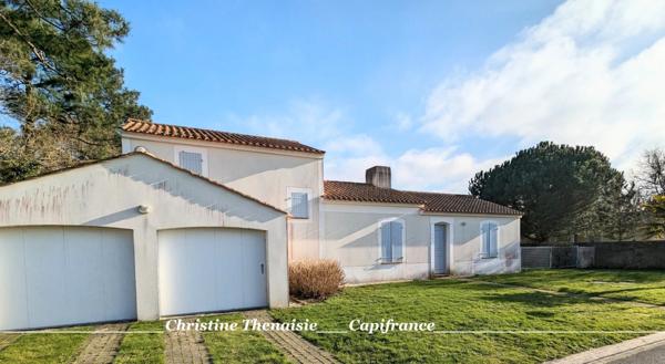 Maison à vendre dans Domaine sécurisé résidentiel Piscine - 4 chambres (85) COËX