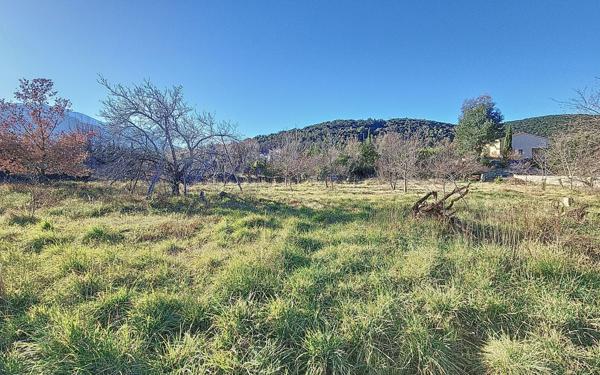 Terrain à vendre    Ria-Sirach