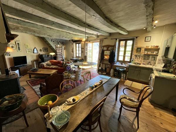 Maison à vendre |  Villeneuve |  6 pièces | 159 m²