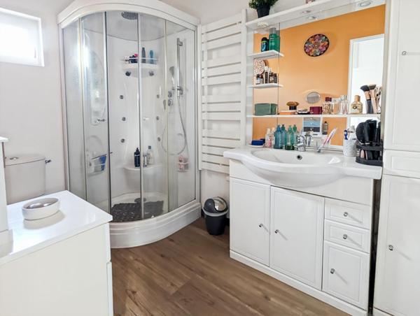 Maison  5 pièce(s) 68,40 m2