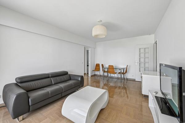 Appartement 4 pièces avec terrasse et vue mer aux portes de Monaco