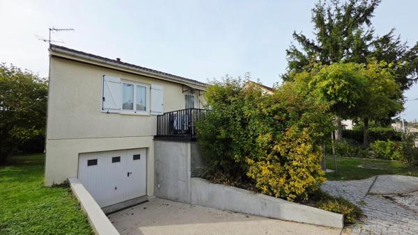 SAINT DOULCHARD MAISON DE 83 M² 5 PIECES SOUS-SOL JARDIN