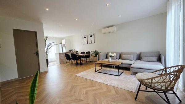 SAINT DOULCHARD MAISON DE 83 M² 5 PIECES SOUS-SOL JARDIN