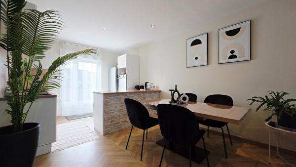 SAINT DOULCHARD MAISON DE 83 M² 5 PIECES SOUS-SOL JARDIN