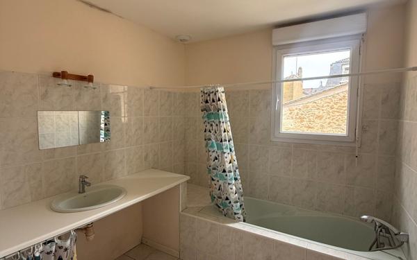 Appartement à louer    3 pièces •  Bergerac