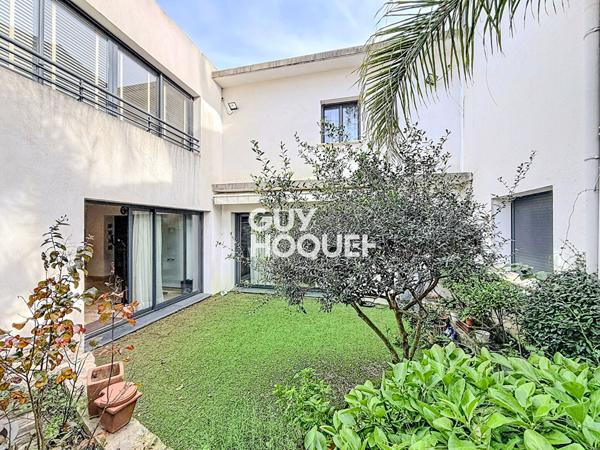 Maison d'exception à vendre à Mouans-Sartoux - 640 000 