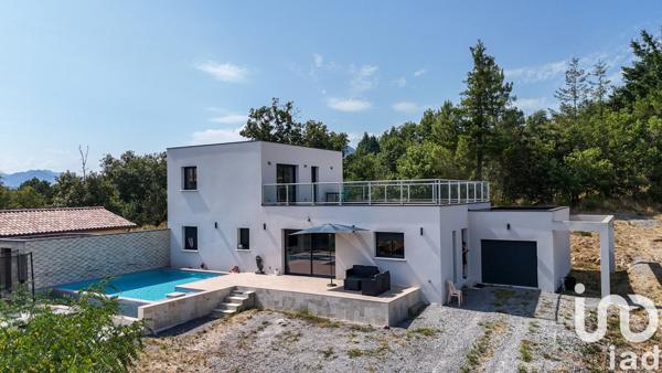 Maison à vendre 4 pièces 150 m² Vals-les-Bains