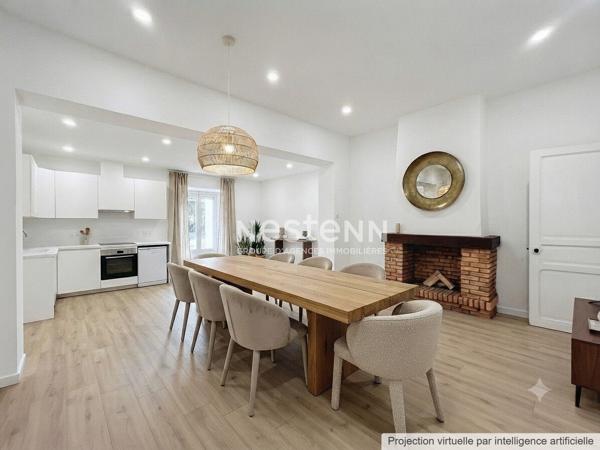 Maison des années 30 à rénover à ANICHE - 2 chambres + 1 possible au RDC - Combles aménageables - Cour + Garage - 95 000 EUROS