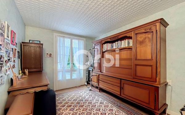 Maison à vendre    5 pièces •  Trélissac