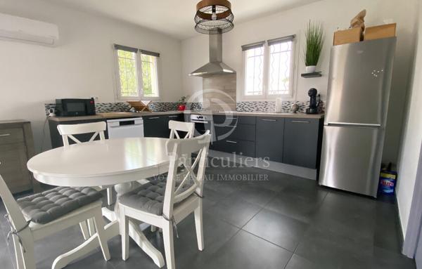 Villa récente plain-pied au calme bout d'impasse