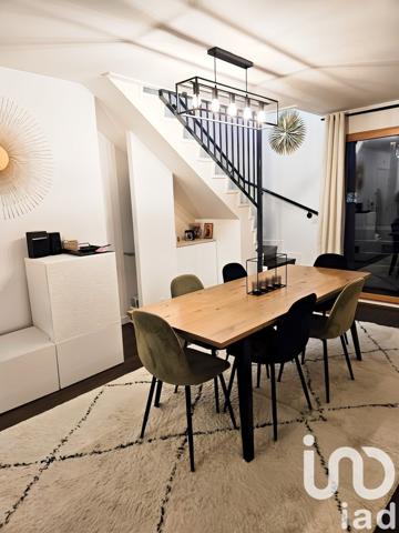 Appartement 4 pièces de 64 m² à Colombes (92700)