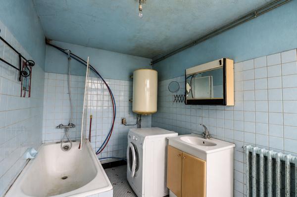Maison Guérigny, plain pied, 3 chambres, grenier aménageable, terrain, à 15 minutes de NEVERS et proche autoroute