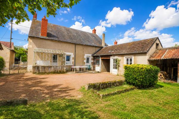 Maison Guérigny, plain pied, 3 chambres, grenier aménageable, terrain, à 15 minutes de NEVERS et proche autoroute