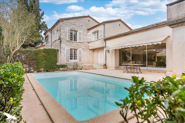 Maison à vendre |  Marmande |  7 pièces | 300 m²