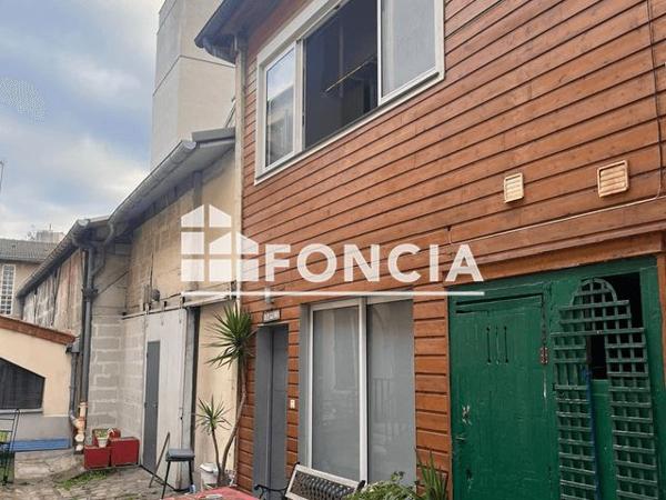 À vendre Local commercial 236.86 m² - Malakoff 92240