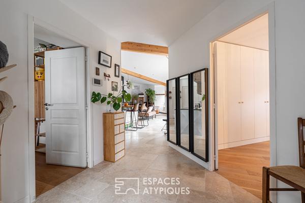 Villa de plain pied sur son vaste jardin arboré au coeur des rochelets