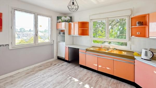 Maison à vendre 8 pièces proche de BERGERAC (24)