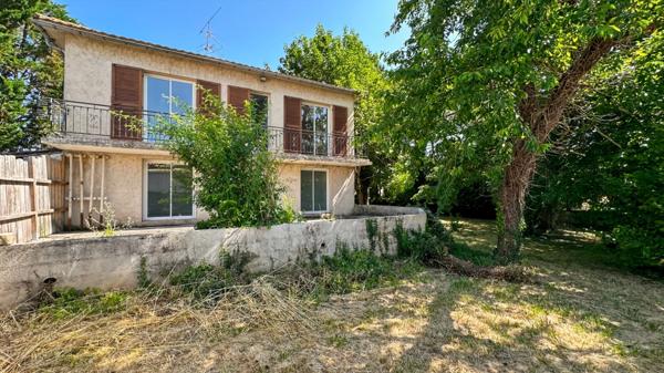 Maison à vendre 8 pièces proche de BERGERAC (24)