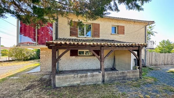 Maison à vendre 8 pièces proche de BERGERAC (24)
