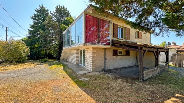 Maison à vendre 8 pièces proche de BERGERAC (24)