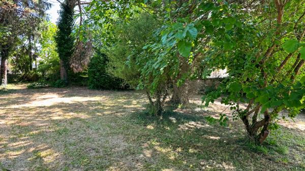 Maison à vendre 8 pièces proche de BERGERAC (24)