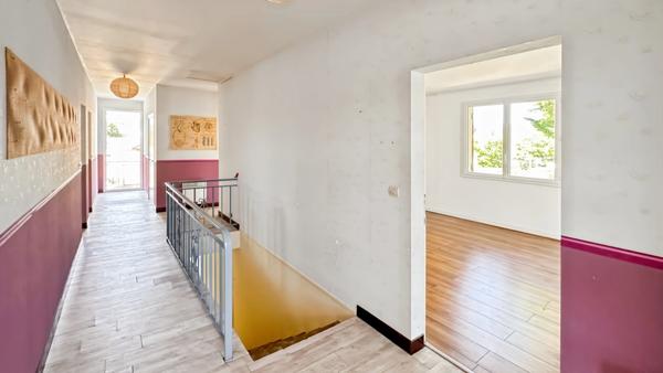 Maison à vendre 8 pièces proche de BERGERAC (24)