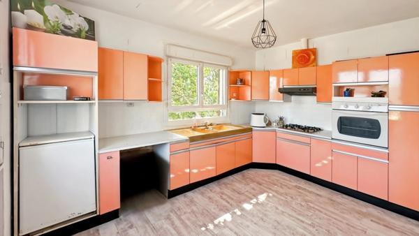 Maison à vendre 8 pièces proche de BERGERAC (24)