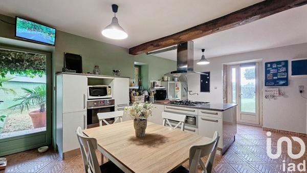 Maison à vendre 10 pièces 277 m² Roussillon