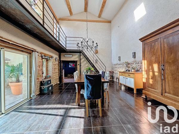 Maison à vendre 10 pièces 277 m² Roussillon