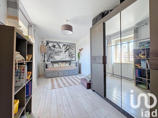 Maison à vendre 10 pièces 277 m² Roussillon