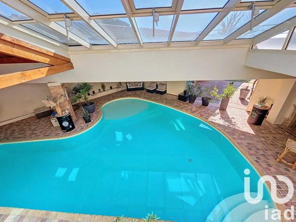 Maison à vendre 10 pièces 277 m² Roussillon