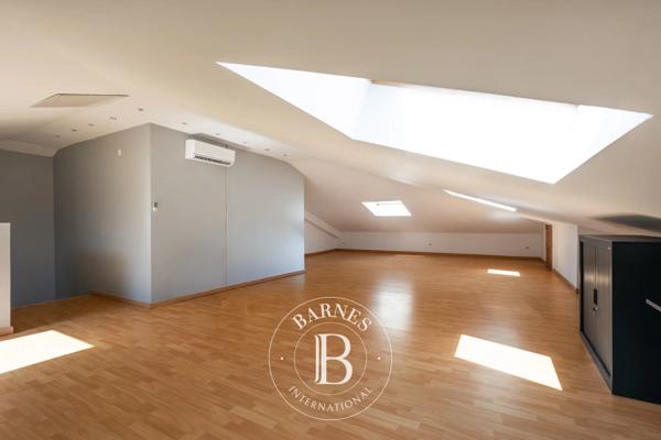 Biguglia, Appartement 4 Chambres -  235 m² à vendre