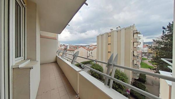 Appartement F3 proche centre ville