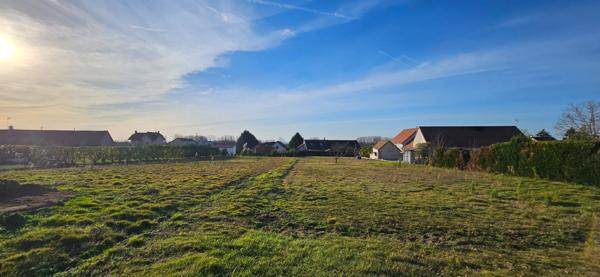 Terrain à vendre à OUROUX SUR SAONE - 1981 m²