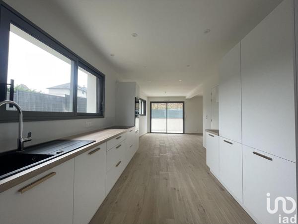 Maison à vendre 5 pièces 112 m² Cesson-Sévigné