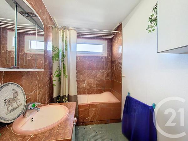 Appartement F2 à vendre  2 pièces - 42,06 m2 LE KREMLIN BICETRE - 94