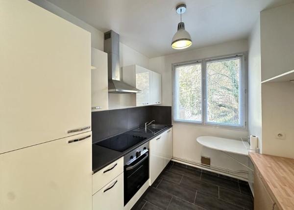 Appartement à vendre 146 500 € Mantes-la-Ville 3 p 64 m² DPE D