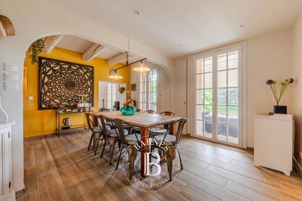 Aix-en-Provence, Appartement villa 4 Chambres -  183 m² à vendre