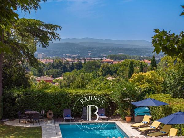 Aix-en-Provence, Appartement villa 4 Chambres -  183 m² à vendre