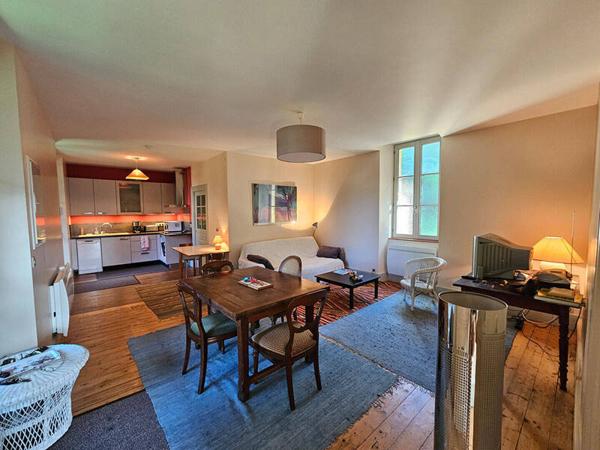 Maison 15 pièces 616m² à vendre à Le Pont-de-Beauvoisin 73330