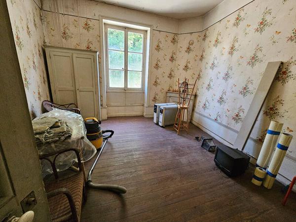 Maison 15 pièces 616m² à vendre à Le Pont-de-Beauvoisin 73330