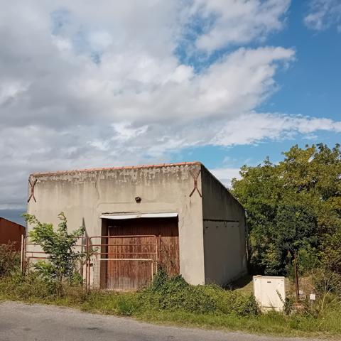 Remise sur une parcelle d'env. 345m² à 8 km de Bram Bram (11150)