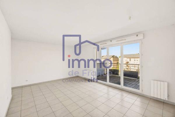Appartement 3 pièces                                        - 69150 Décines-Charpieu Réf : 21692