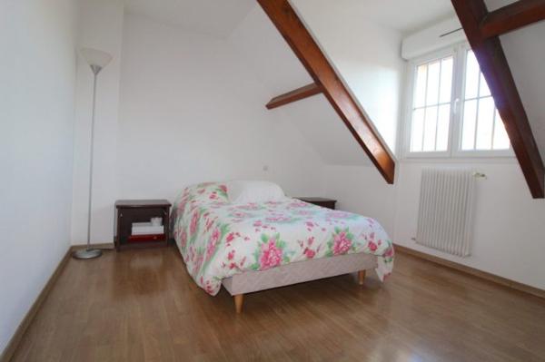 Maison traditionnelle Champigny-sur-Marne 100 m²