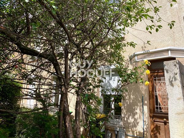 Maison 4 pièces - Métro 14