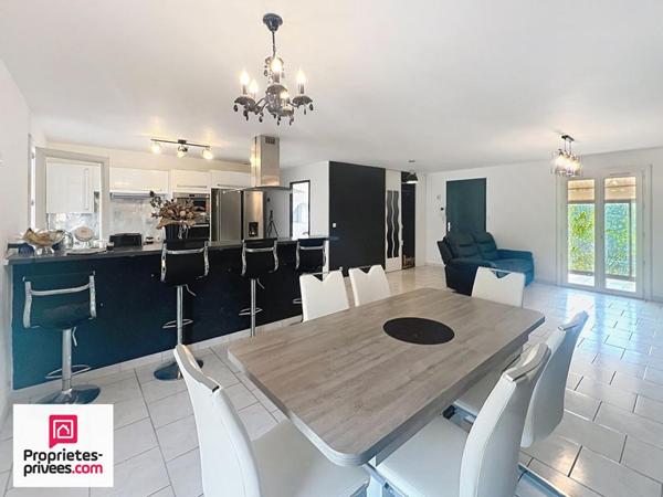 RIANS  Villa  T4/5 sur 1500 m² au calme à pied du village