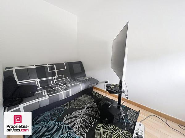 RIANS  Villa  T4/5 sur 1500 m² au calme à pied du village