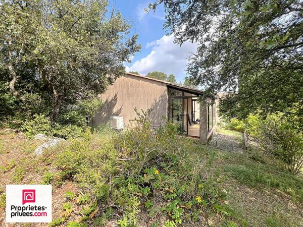 RIANS  Villa  T4/5 sur 1500 m² au calme à pied du village