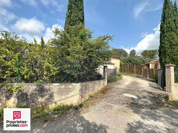 RIANS  Villa  T4/5 sur 1500 m² au calme à pied du village
